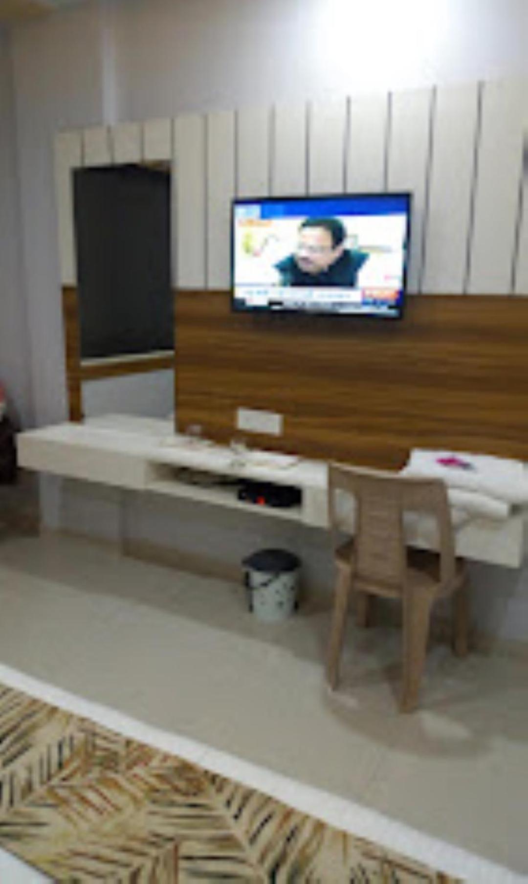 Hotel Krish , Somnath Exterior photo