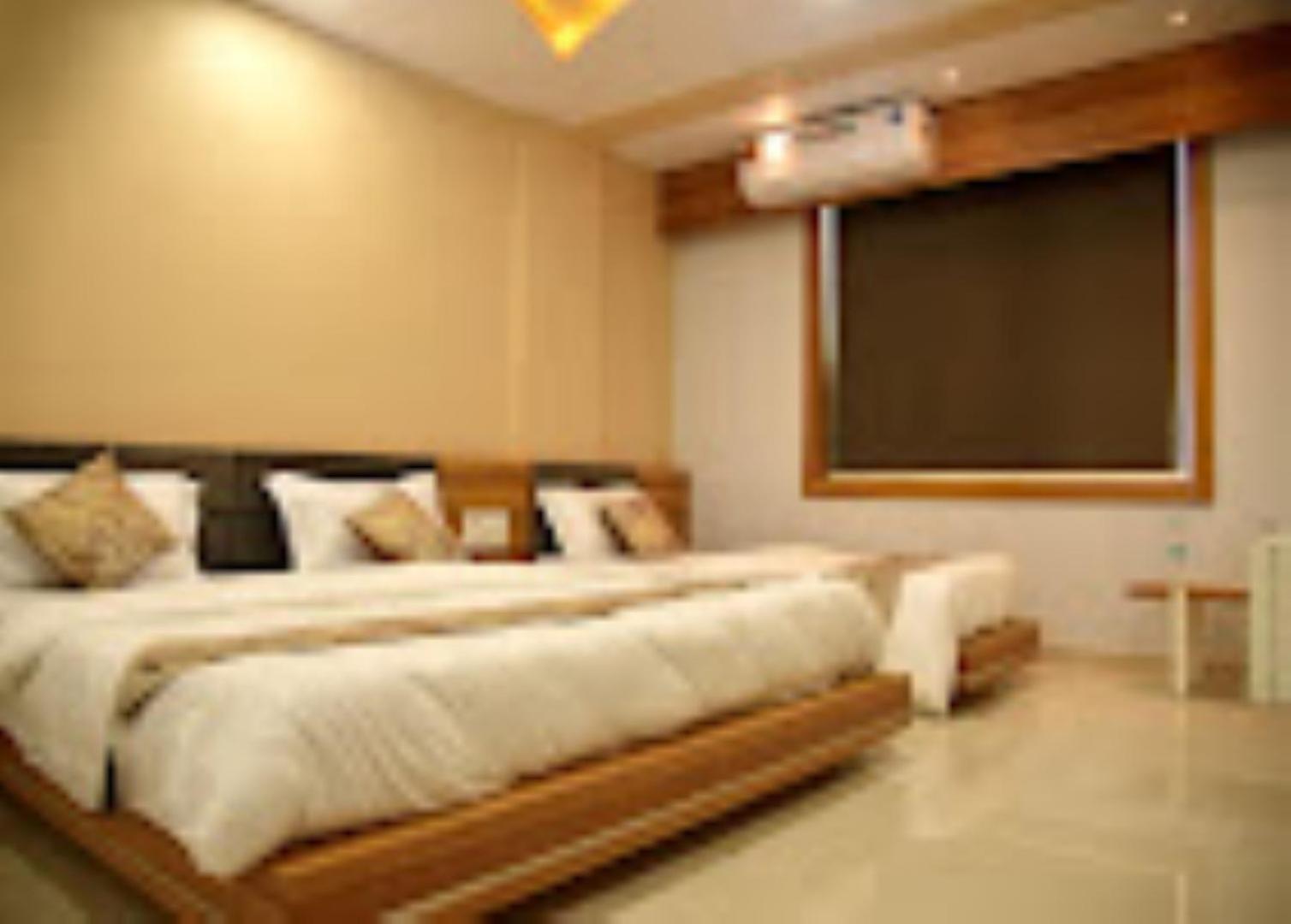 Hotel Krish , Somnath Exterior photo